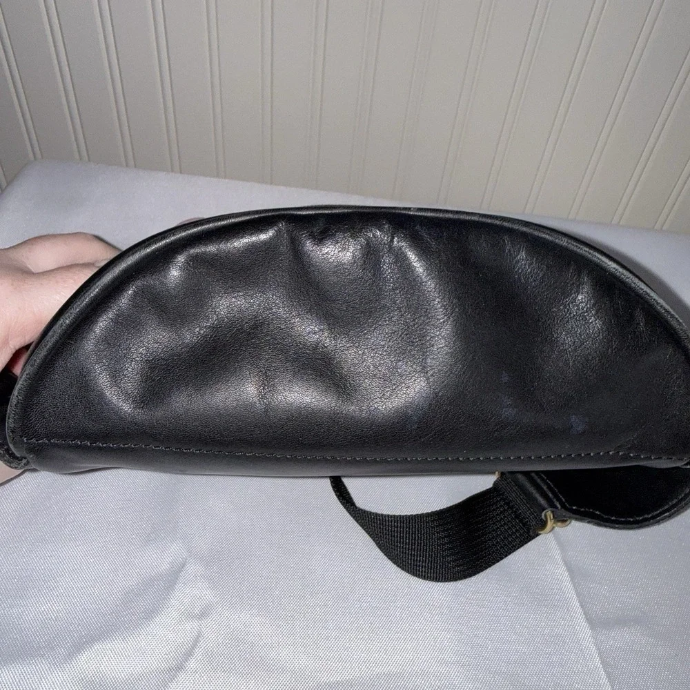 Vintage Coach Canteen Waist Fanny Pack Sling Black Leather Bag Purse 1997